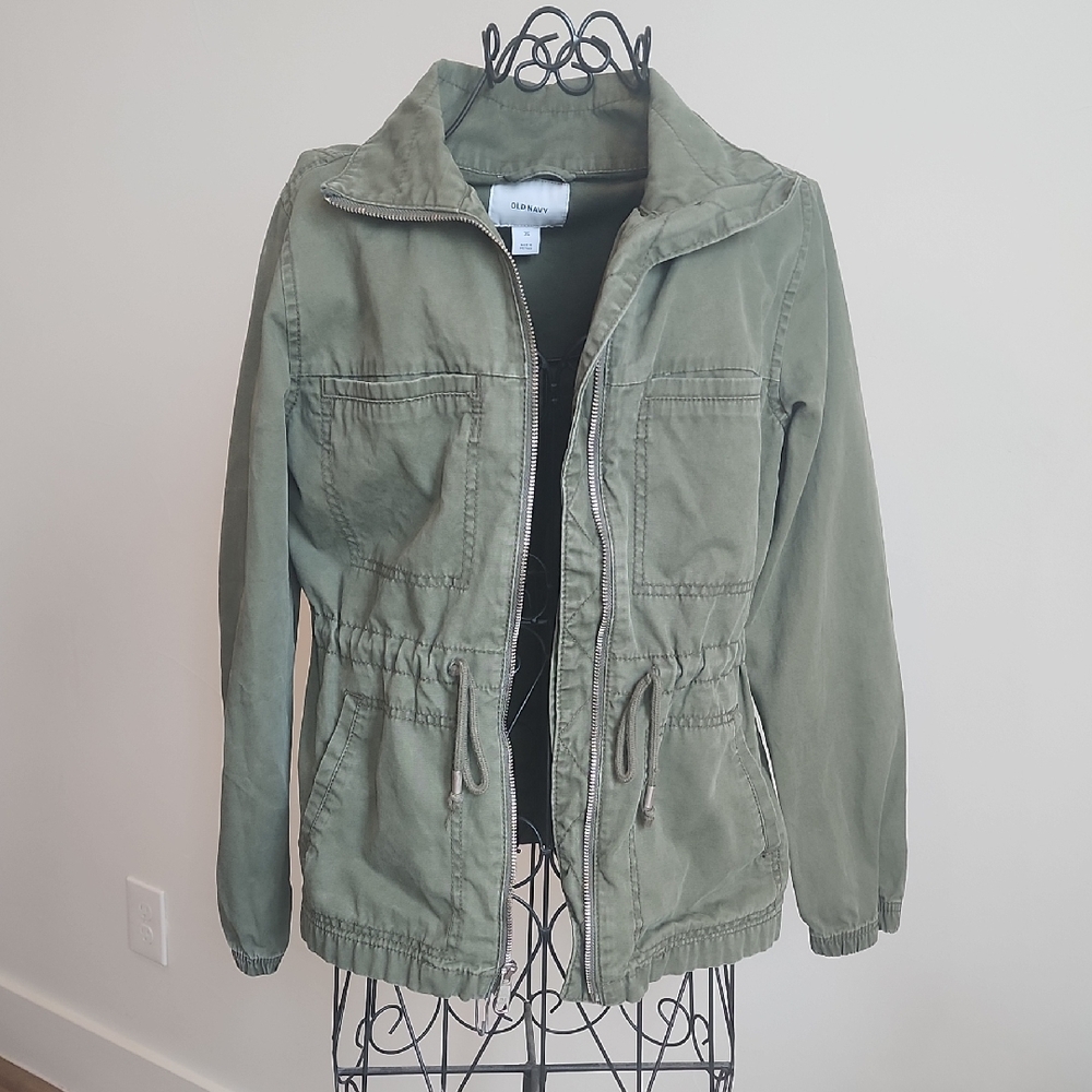 Old Navy Utility Jacket in Sage Green